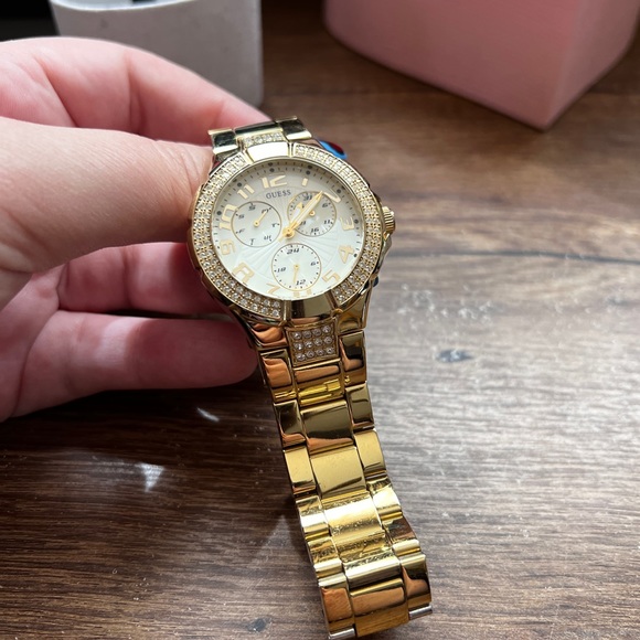 GUESS Women’s Multi-Function Gold-Tone Sport Watch - Picture 13 of 16
